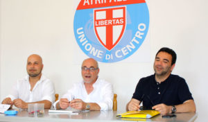 Il segretario cittadino dell'Udc, Nino De Vinco, fra i consiglieri Dimitri Musto e Geppino Spagnuolo
