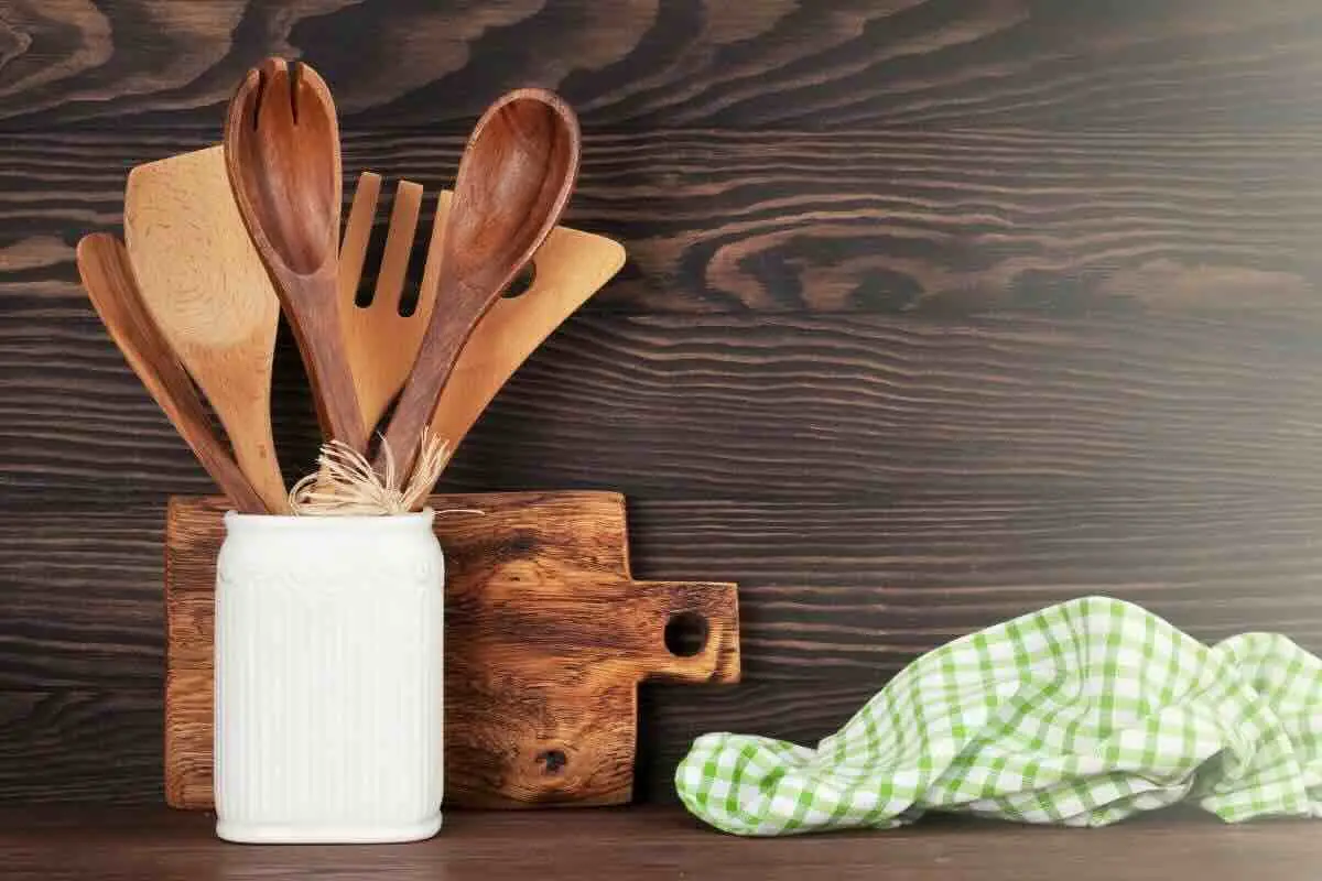 Utensili cucina da sostituire