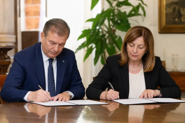 Avellino e Conservatorio Cimarosa firmano accordo pluriennale: oltre 30 spettacoli l'anno